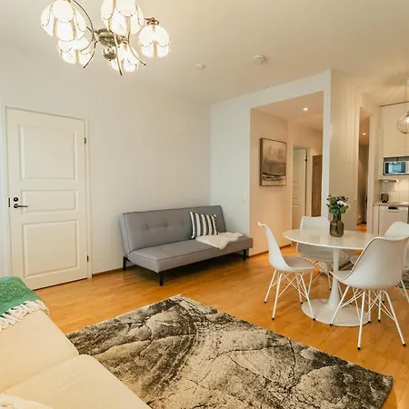 Apartment Spacious With Sauna By The River *