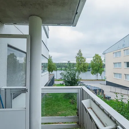 Spacious With Sauna By The River شقة روفانييمي