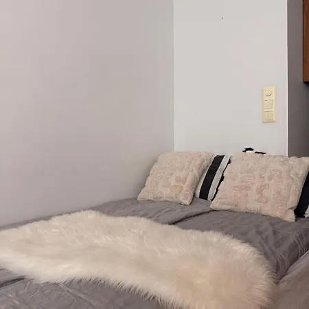 Spacious With Sauna By The River شقة روفانييمي