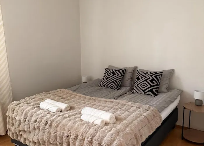 Spacious With Sauna By The River Rovaniemi